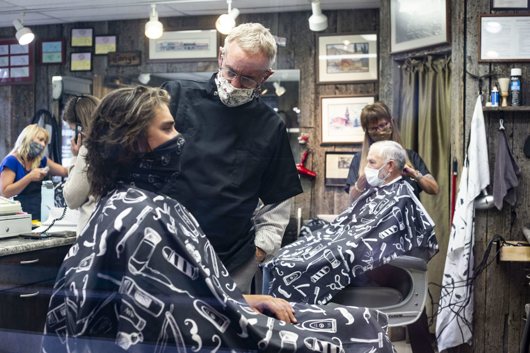 Teton Barber reopens